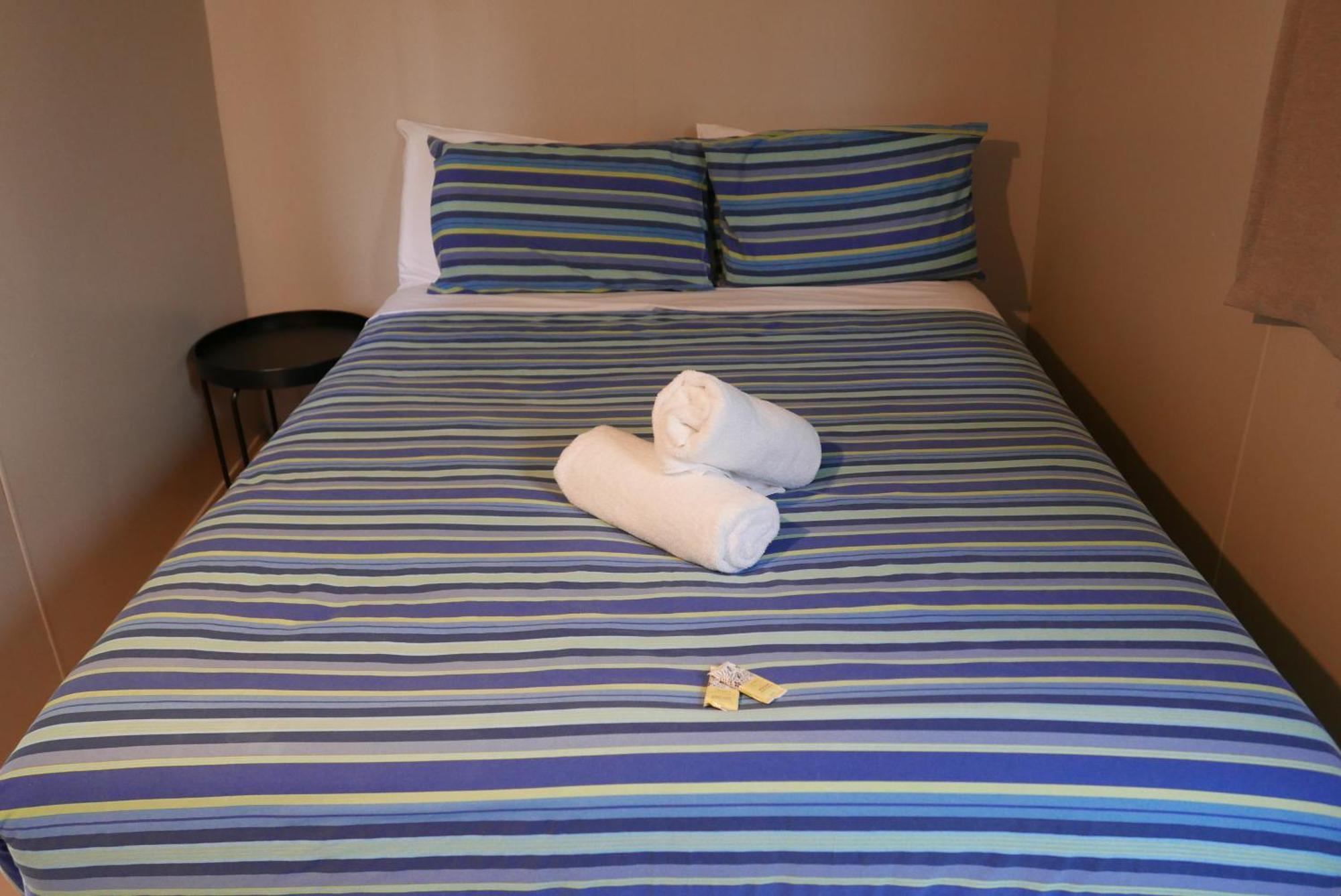 Ahipara Holiday Park الغرفة الصورة